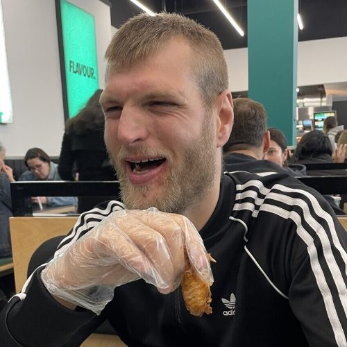 Jimmy visits WingStop